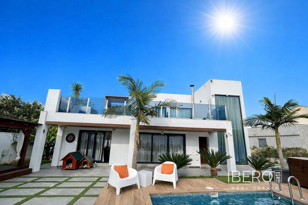 Prodej rodinný dům - Los Balcones, ES, 241 m² - 2