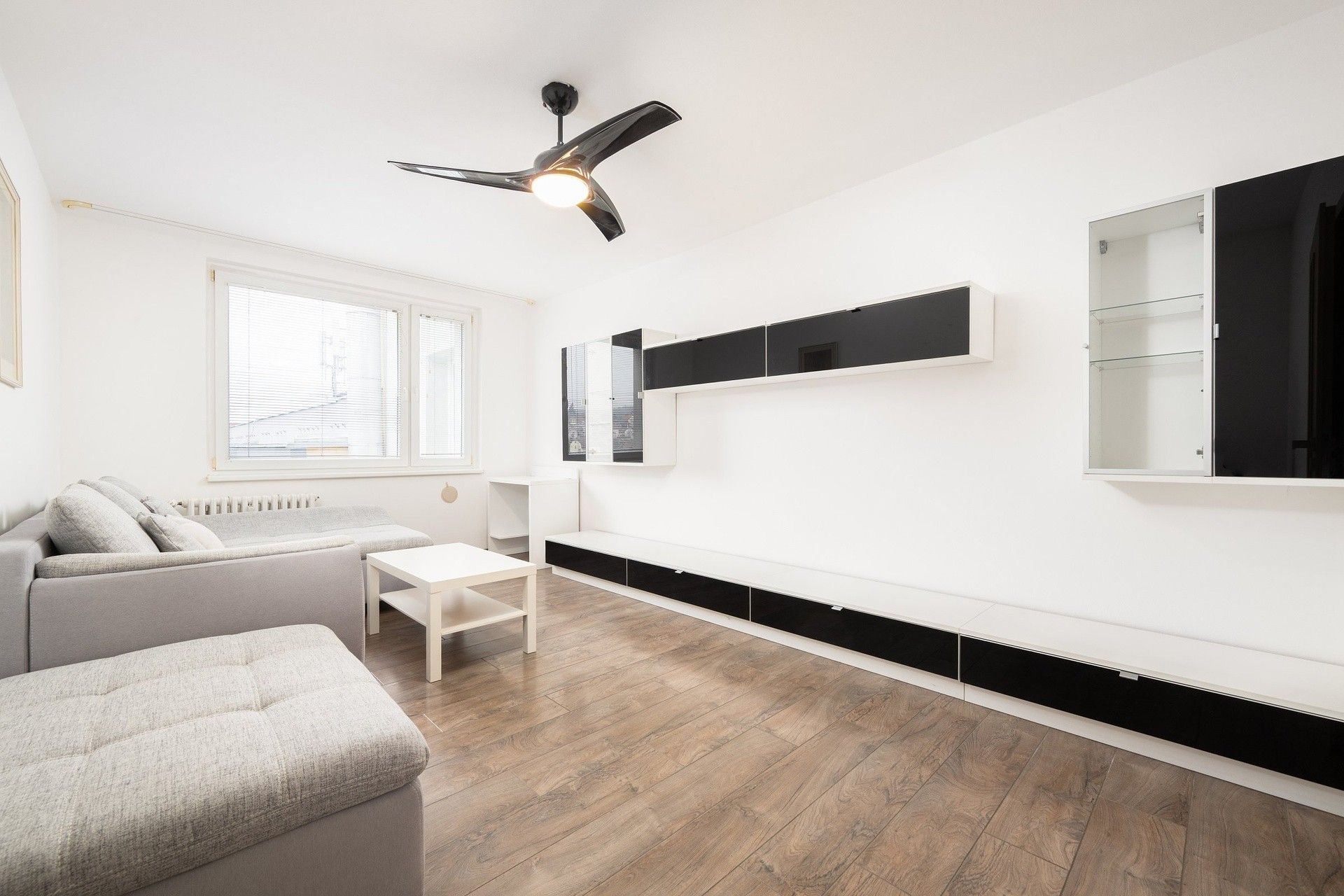 3+1, K Vystrkovu, Praha, 80 m² - 1