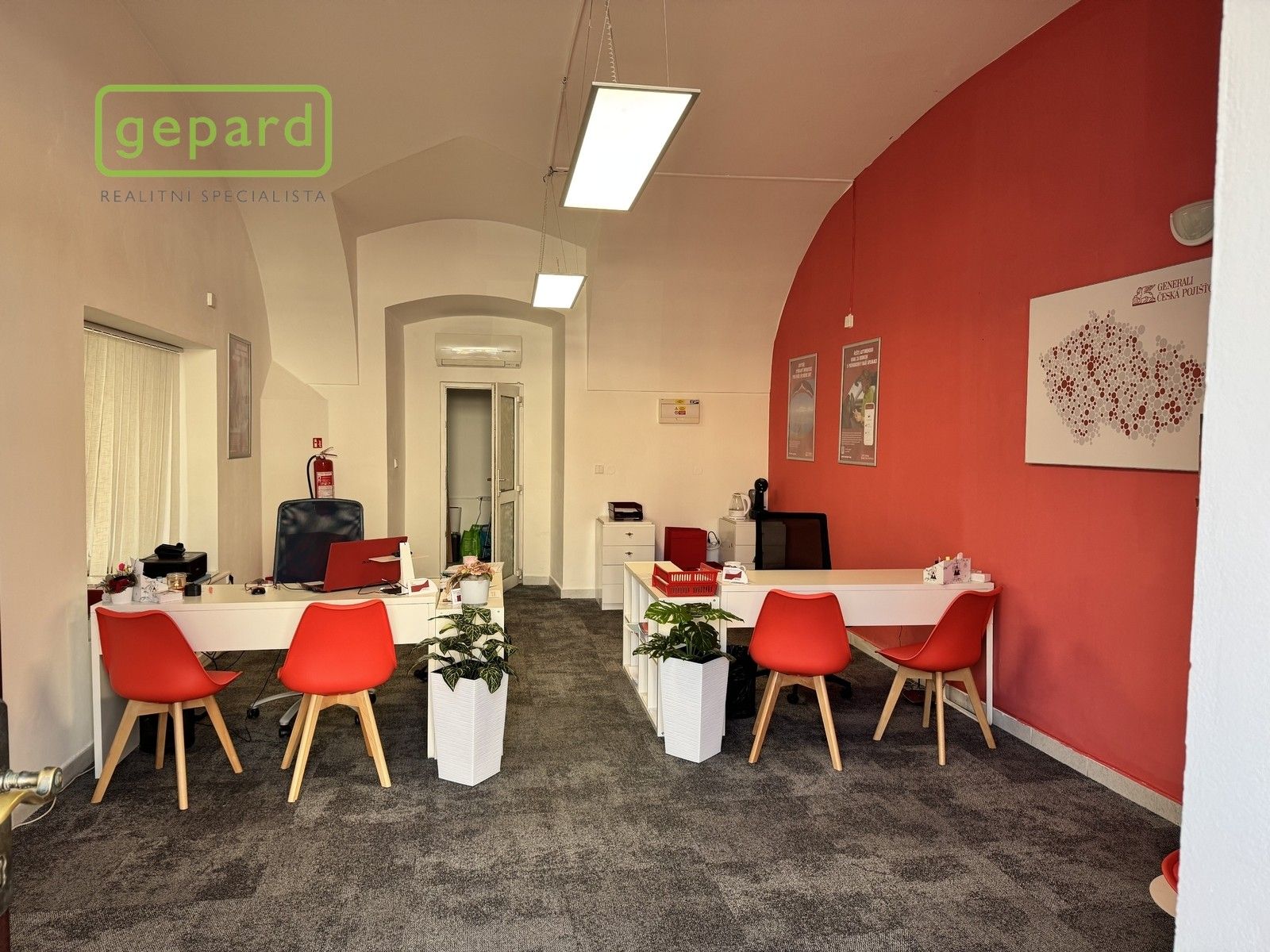 Obchodní prostory, Křížová, Sokolov, 38 m²