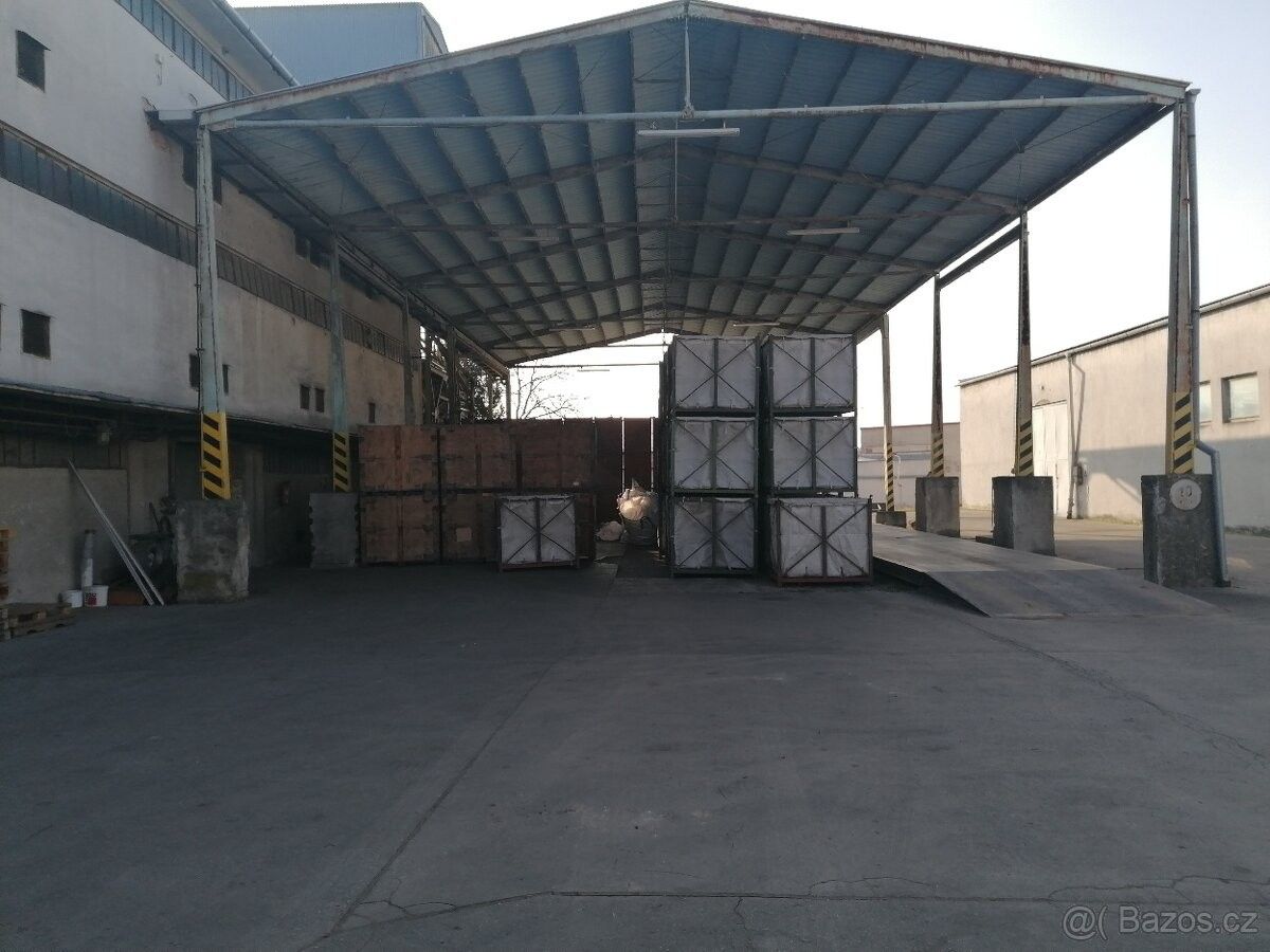 Prodej sklad - Kyjov, 697 01