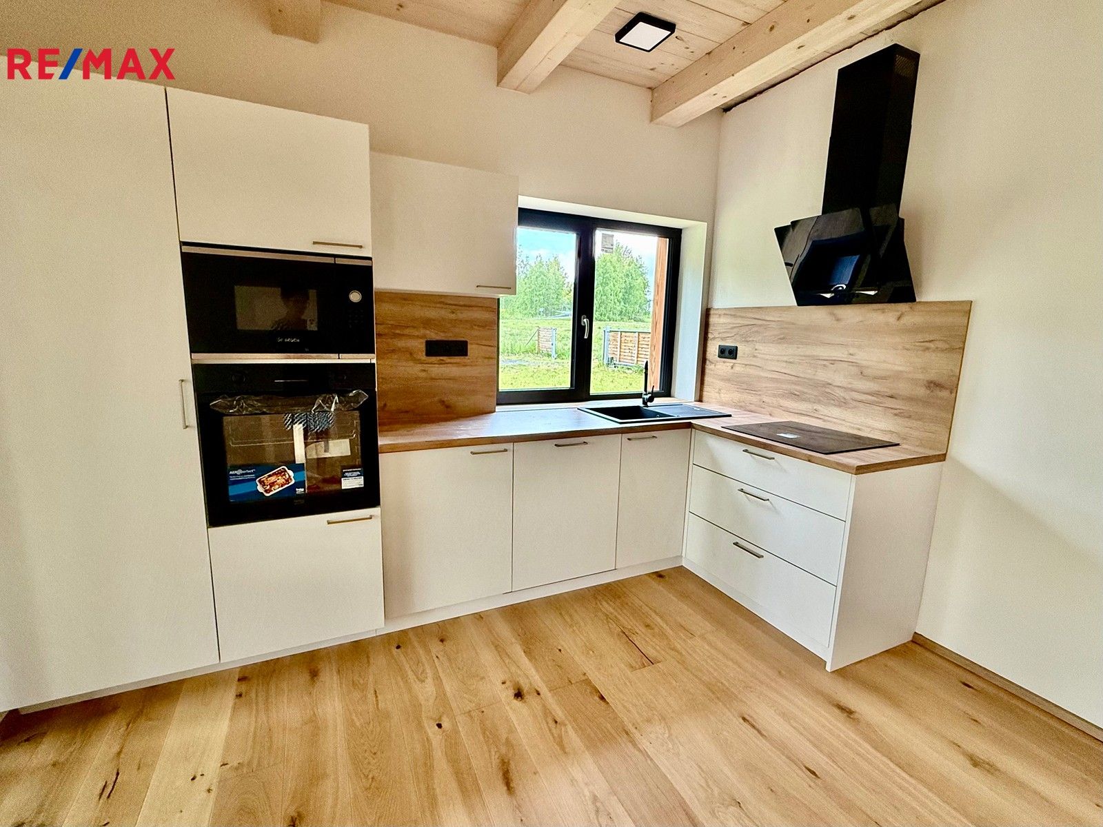 Prodej rodinný dům - Toužim, 93 m²