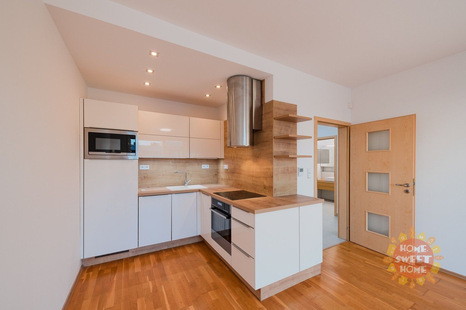 2+kk, Nad Okrouhlíkem, Praha, 50 m²