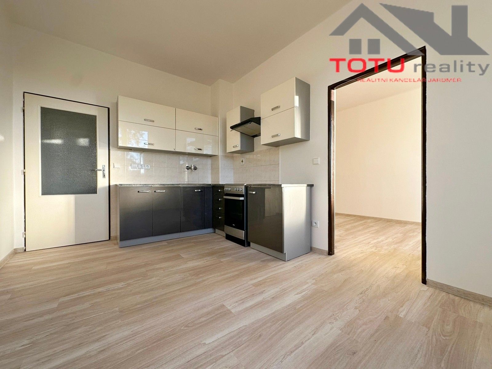 1+1, Lužická, Jaroměř Pražské Předměstí, 42 m² - 2