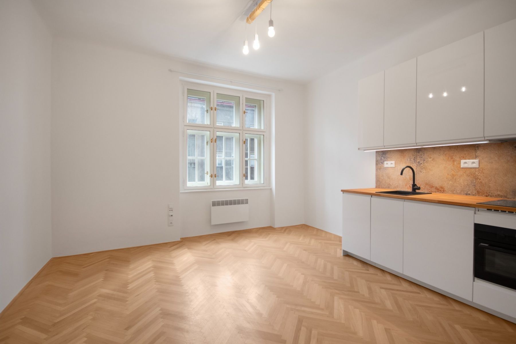 1+kk, Bělehradská, Praha - Vinohrady, 21 m² - 1