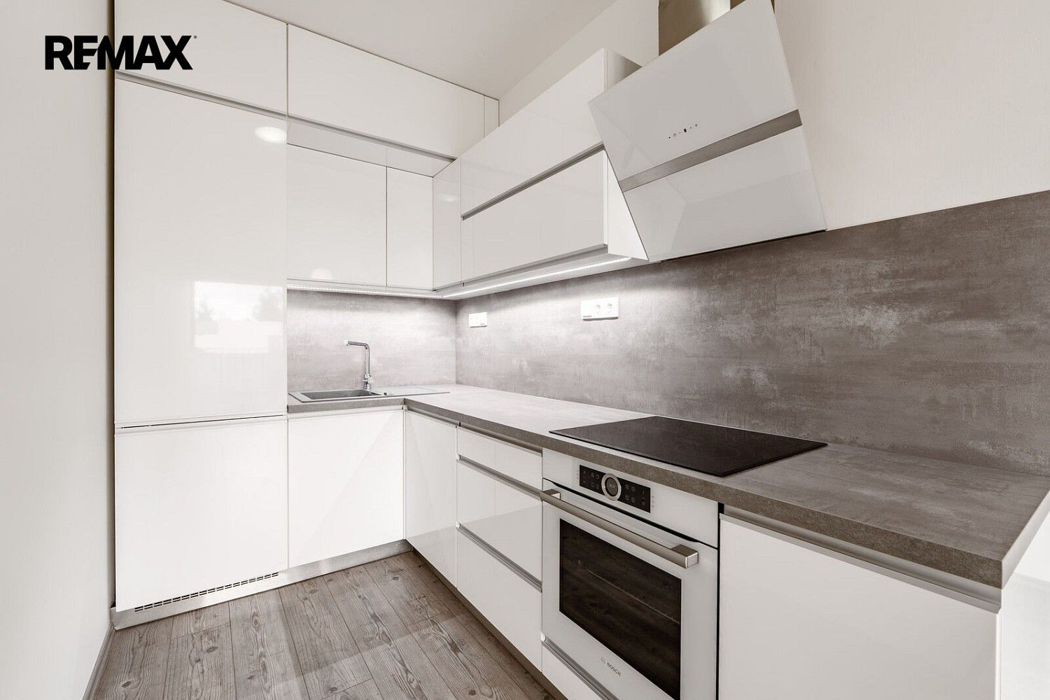 Byt 2+kk · 51 m² · Benediktínská, Kladno - 4