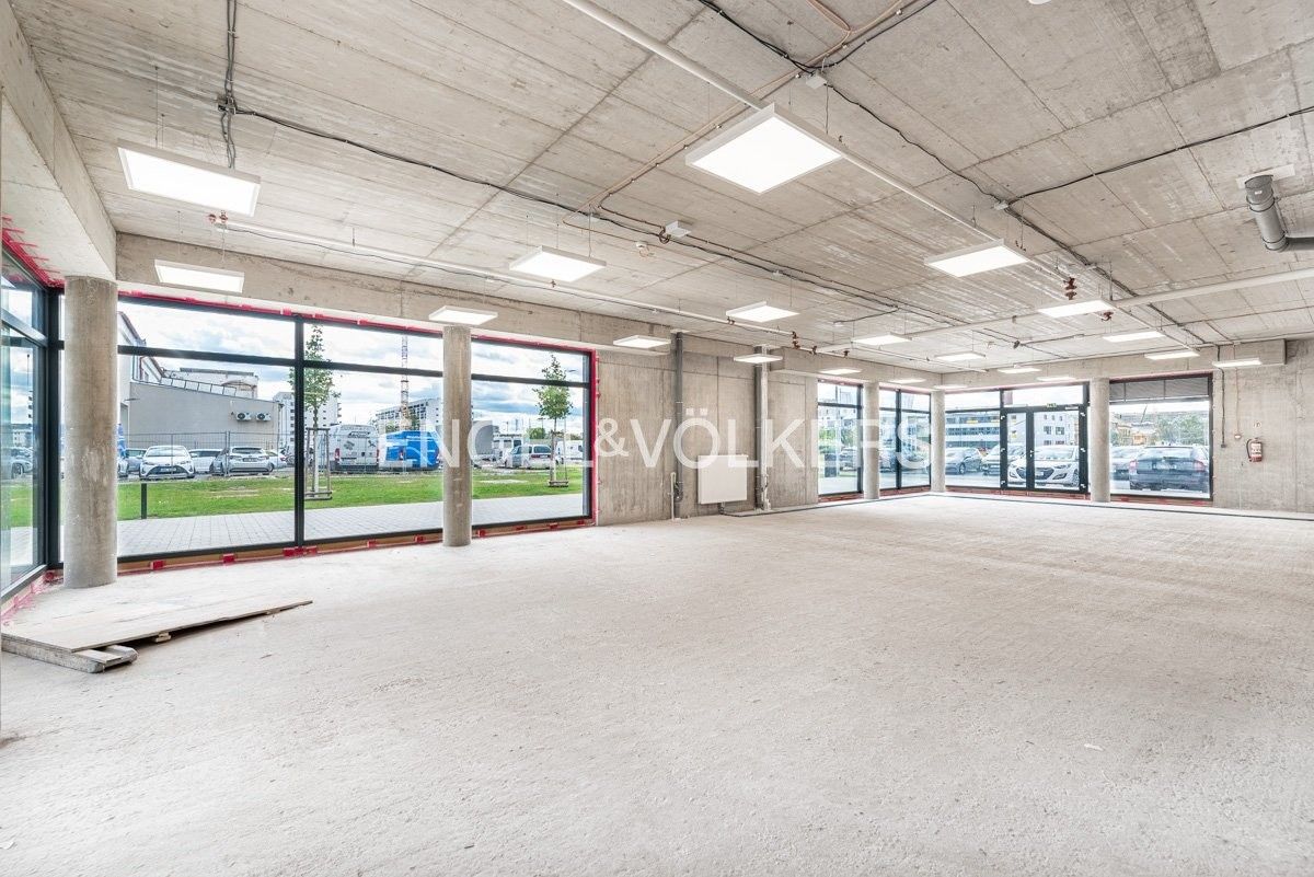 Pronájem obchodní prostory - Hindlova, Praha, 202 m²