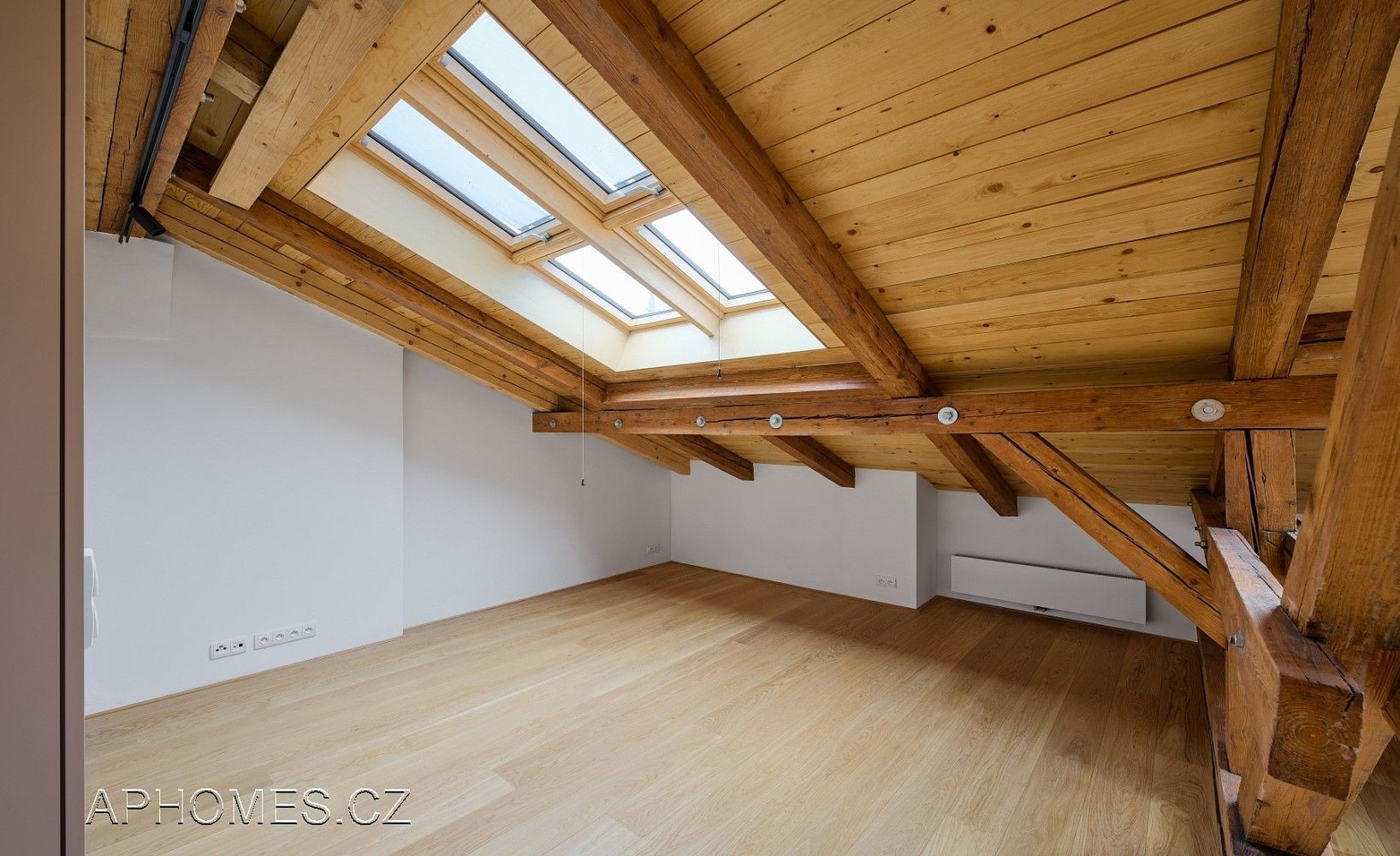 Pronájem byt 1+kk - Praha - Nové Město, okres Praha 2, Hlavní město Praha, 97 m² - 5