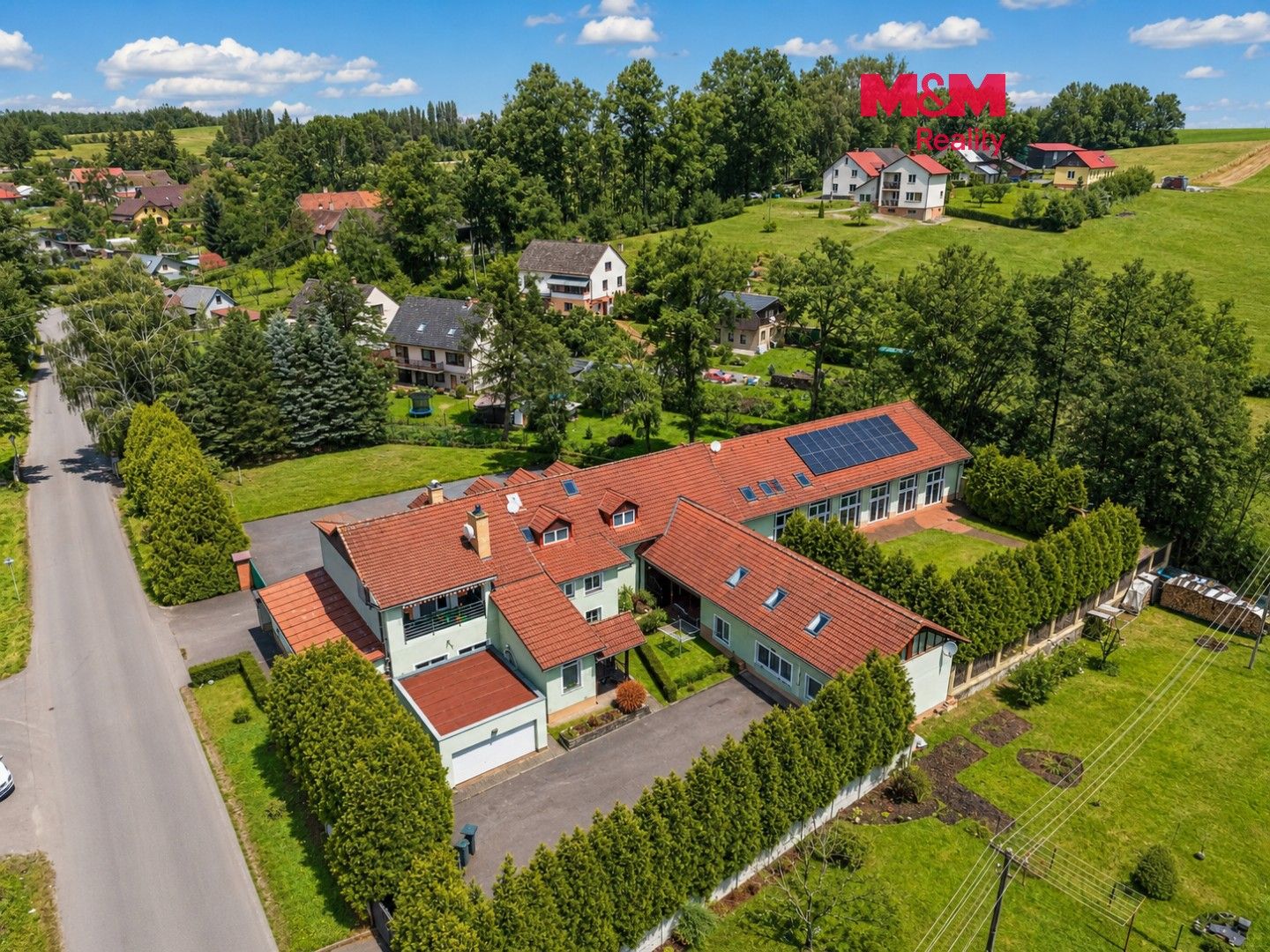 Rodinné domy, Horní Třešňovec, 847 m² - 1