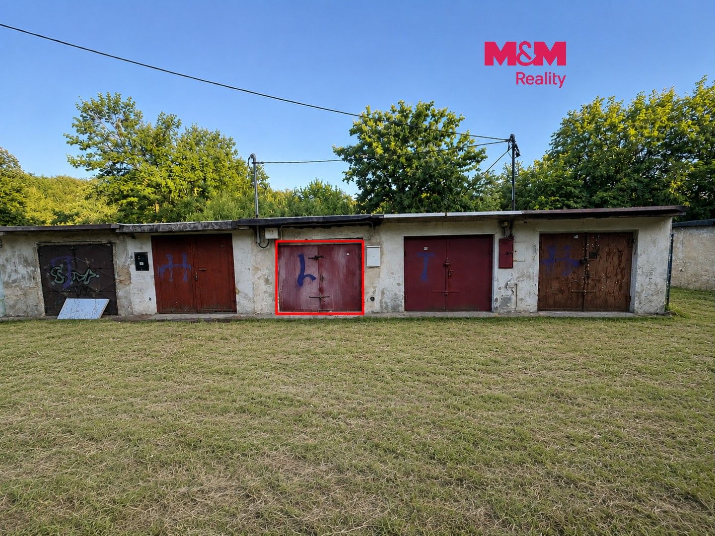 Garáže, Na Burni, Ostrava, 22 m² - 1
