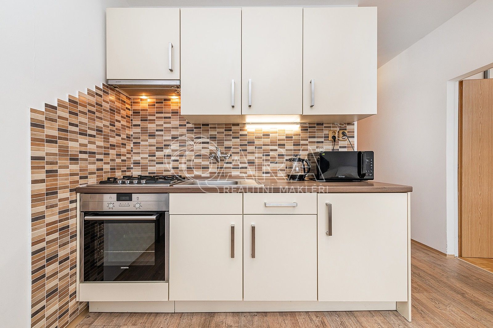 Pronájem byt 1+1 - Vaňurova 813, Liberec, 37 m²