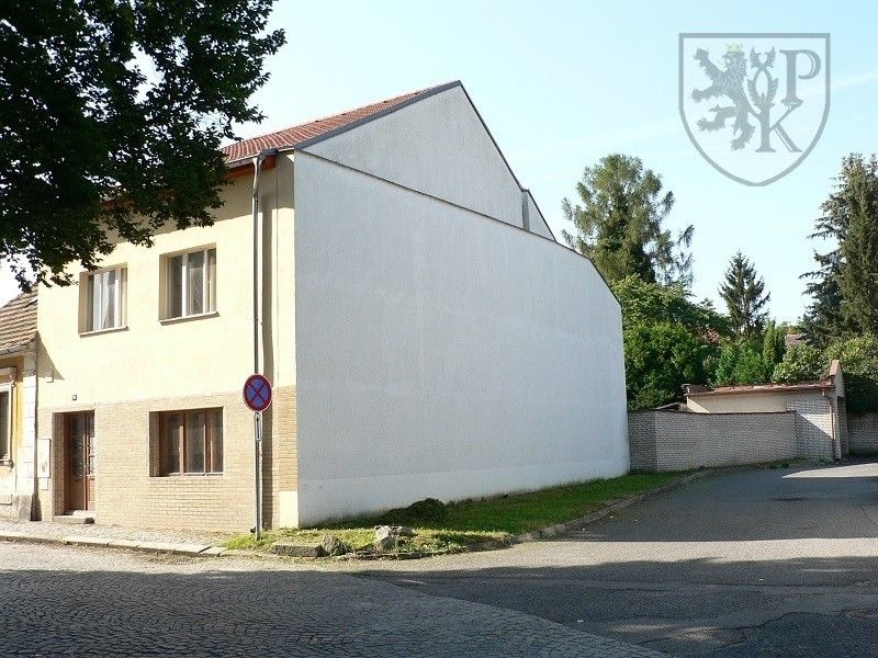 Prodej rodinný dům - Žižkova, Blatná, 255 m²