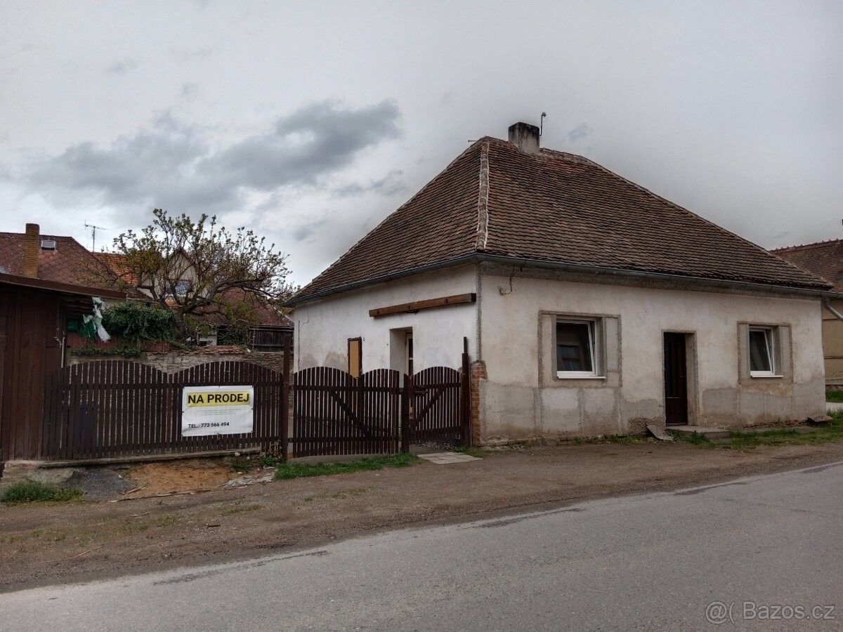Prodej dům - Police u Jemnice, 675 34, 99 m²