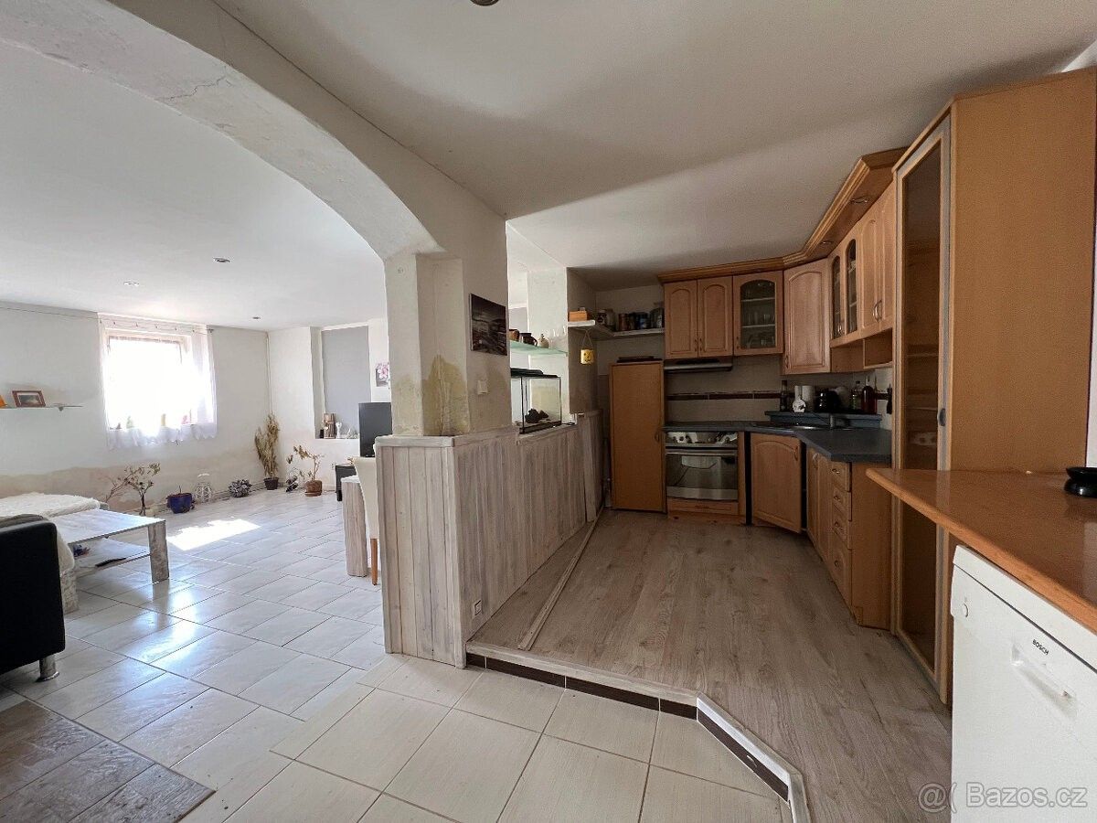 Prodej byt - Svatava, 357 03