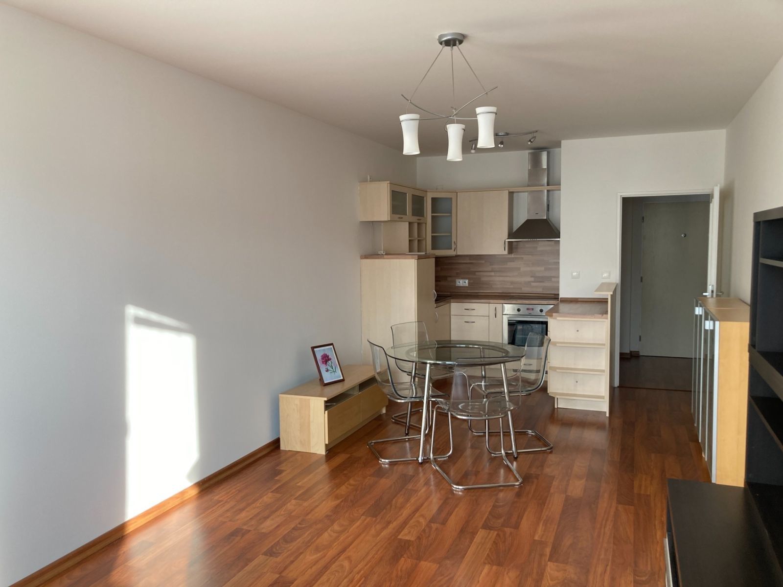 Pronájem byt 2+kk - Zlonická, Praha - Letňany, 52 m² - 5