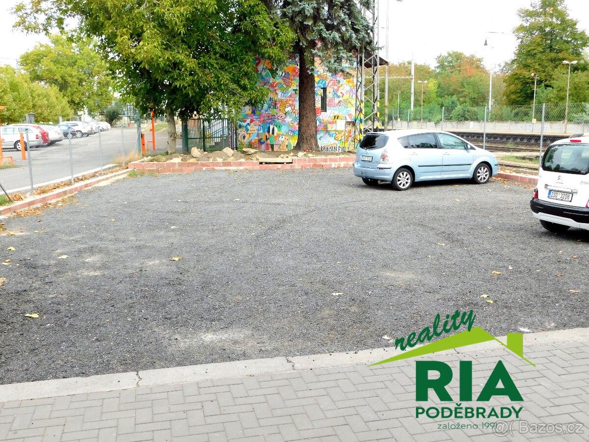 Garáže, Poděbrady, 290 01