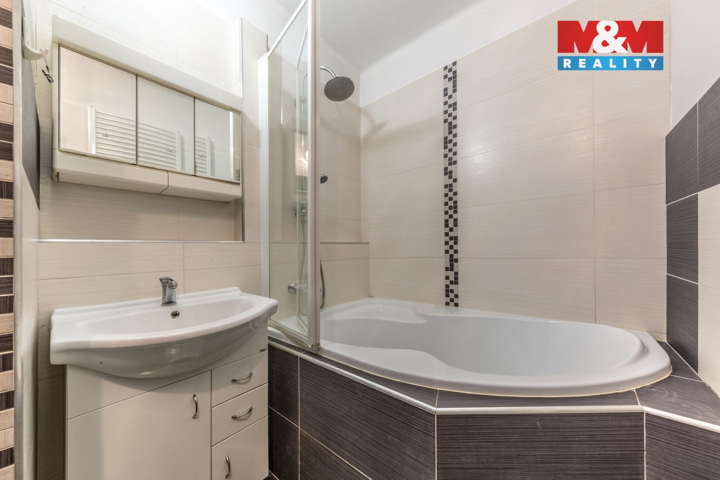 Rodinný dům · 270 m² · Benešov u Semil - 3