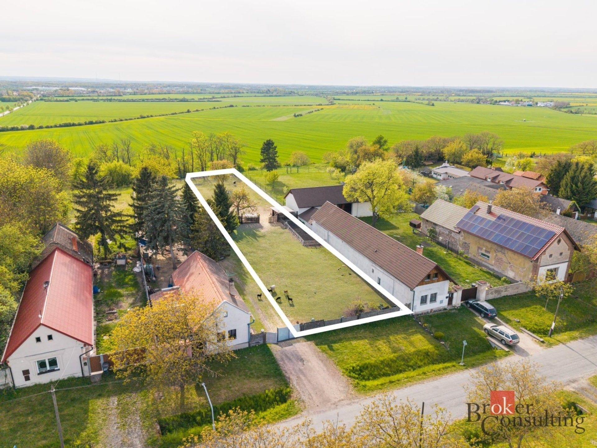 Prodej pozemek pro bydlení - Vlkov pod Oškobrhem, 1 401 m² - 2