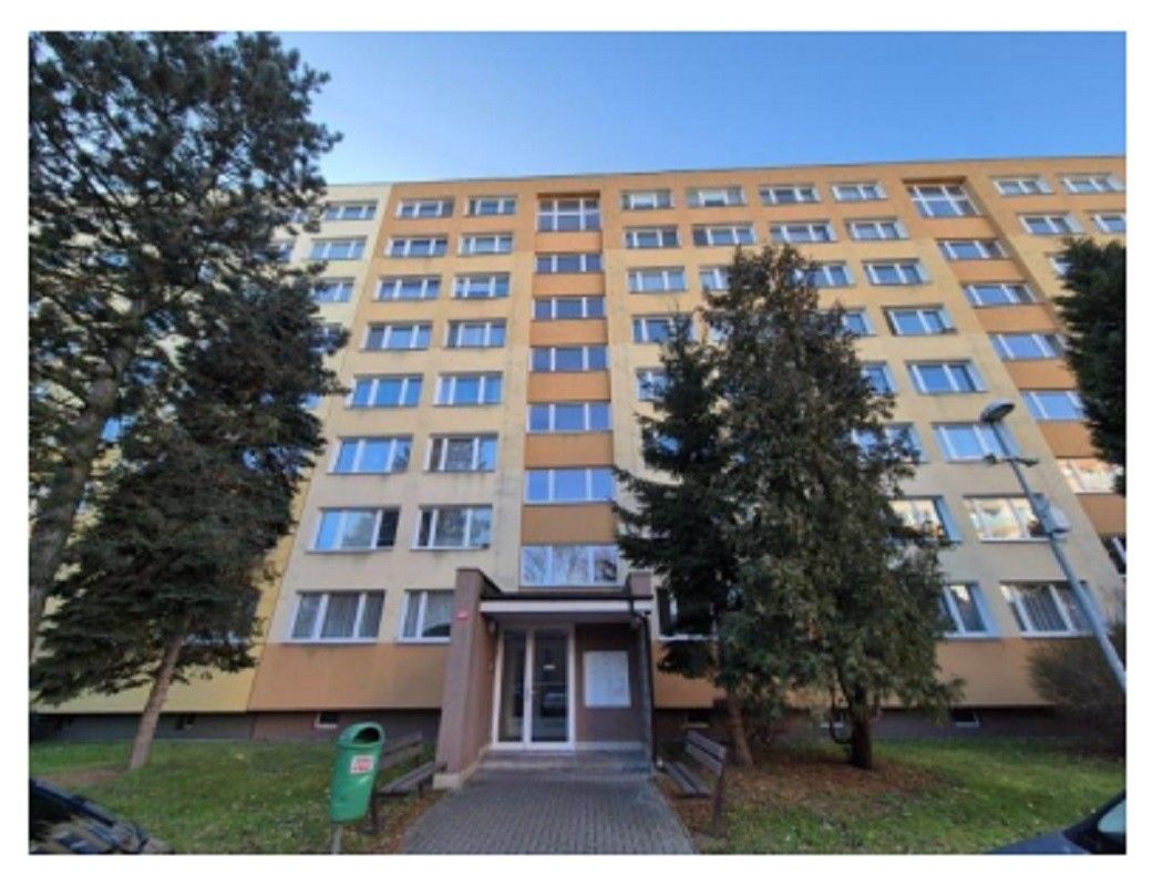 Byty, Kolín, 280 02