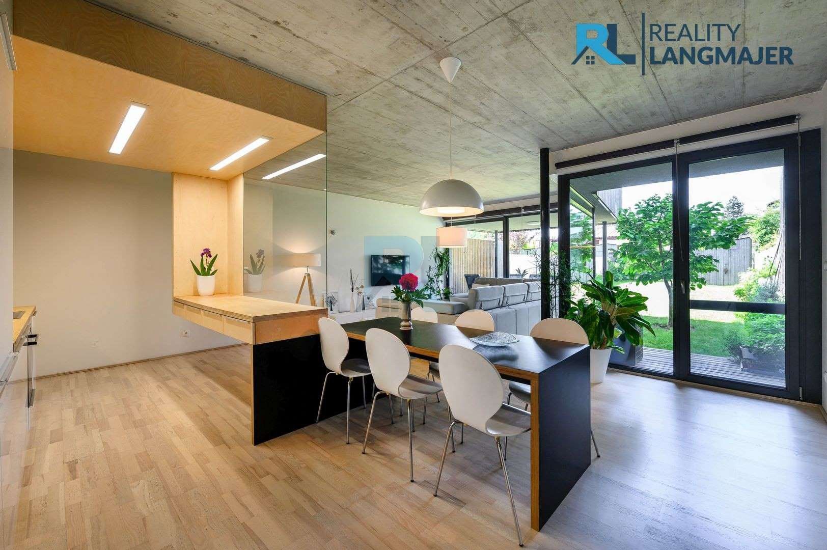 Prodej rodinný dům - Senec, Zruč-Senec, 134 m²