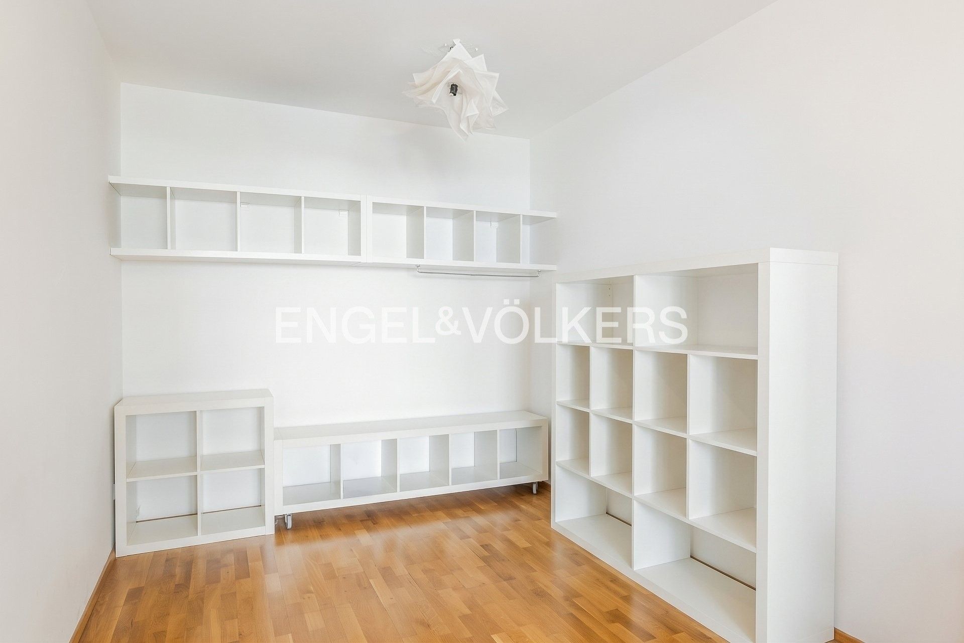 Pronájem kancelář - Kováků 3210, Praha Smíchov, 80 m² - 5