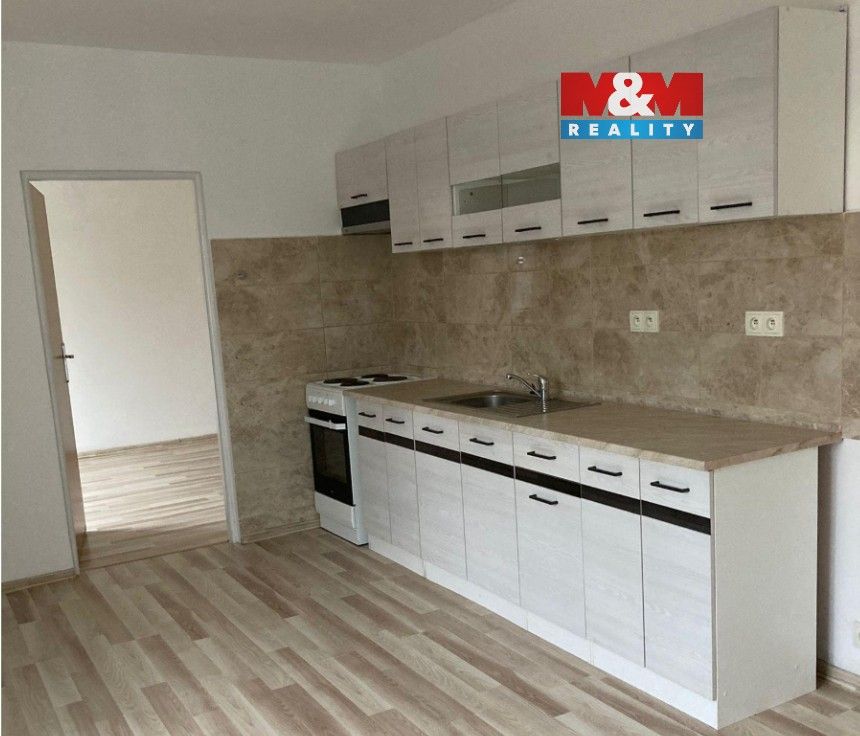 2+kk, Dr. Martínka, Brušperk, 48 m² - 1