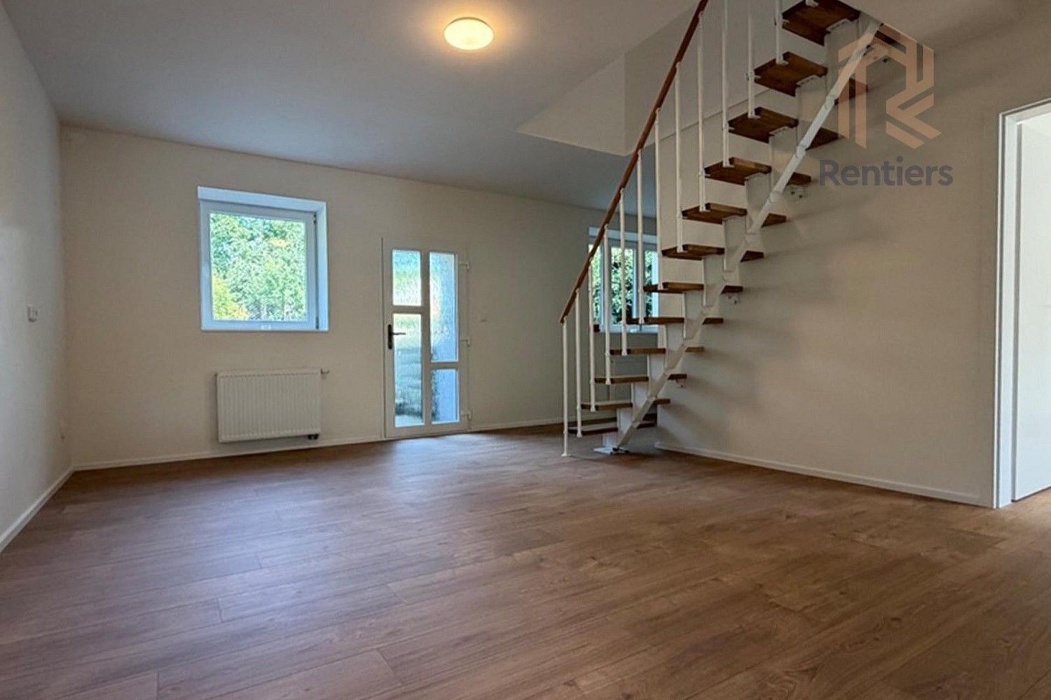 Rodinný dům · 137 m² · Rostoklaty, okres Kolín, Středočeský kraj - 4
