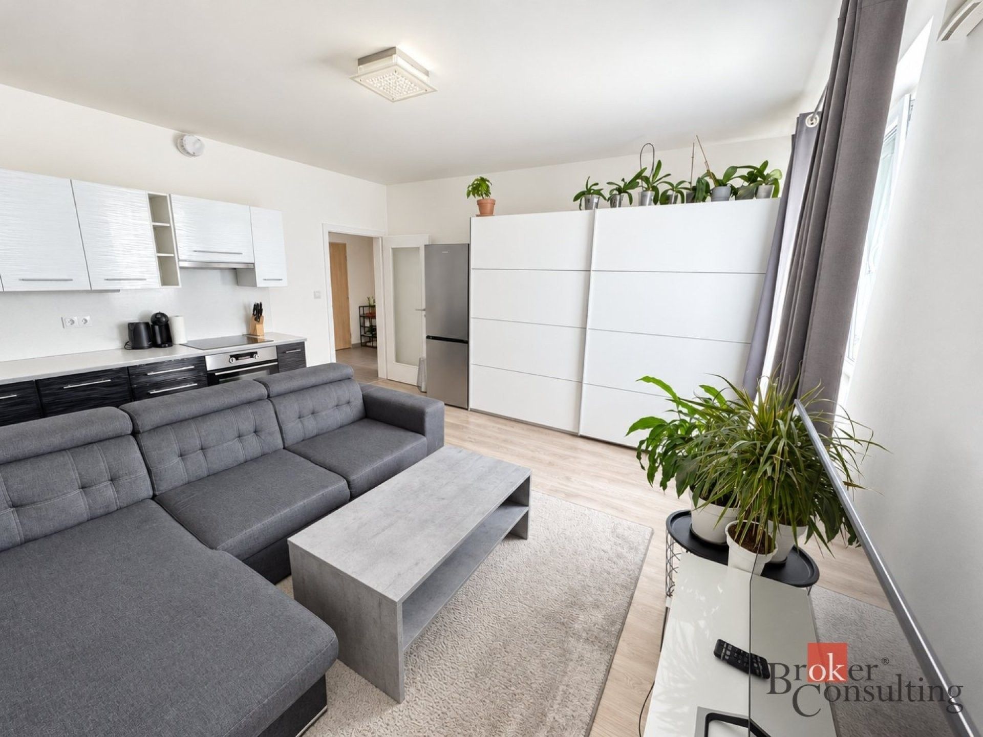 2+kk, Jaroslava Holečka, Kladno, 52 m² - 1