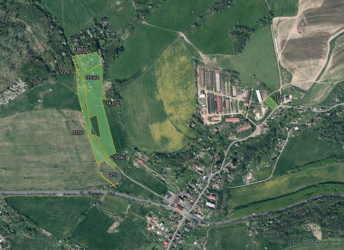 Prodej pozemek pro bydlení - Děčín, 405 02