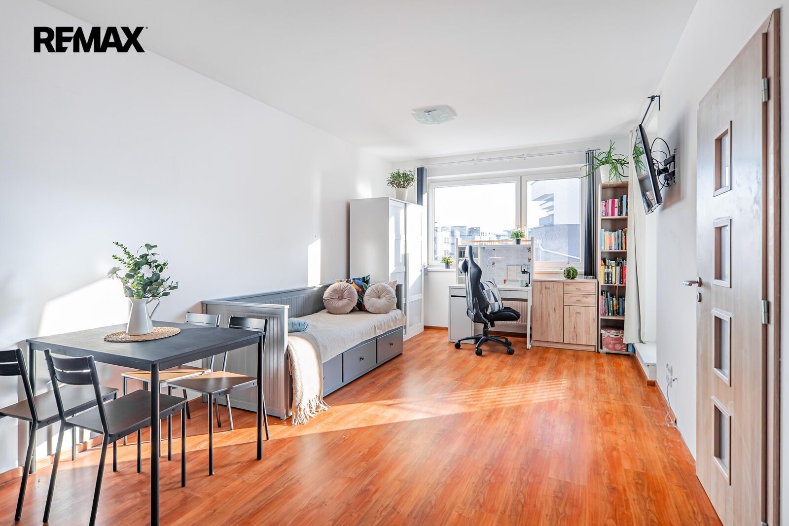 2+kk, Zakšínská 607, Praha Střížkov, 52 m² - 1