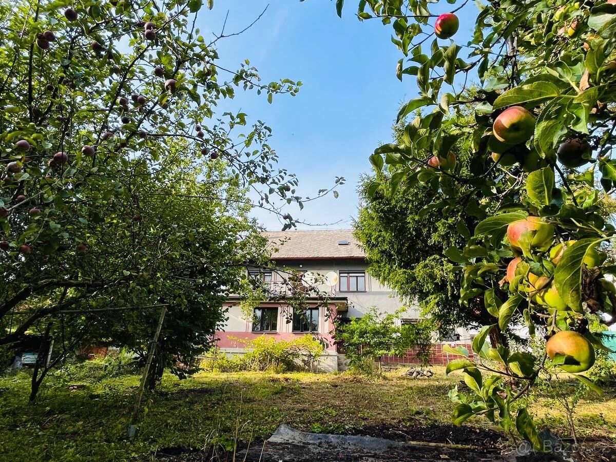 Rodinné domy, Praha, 148 00