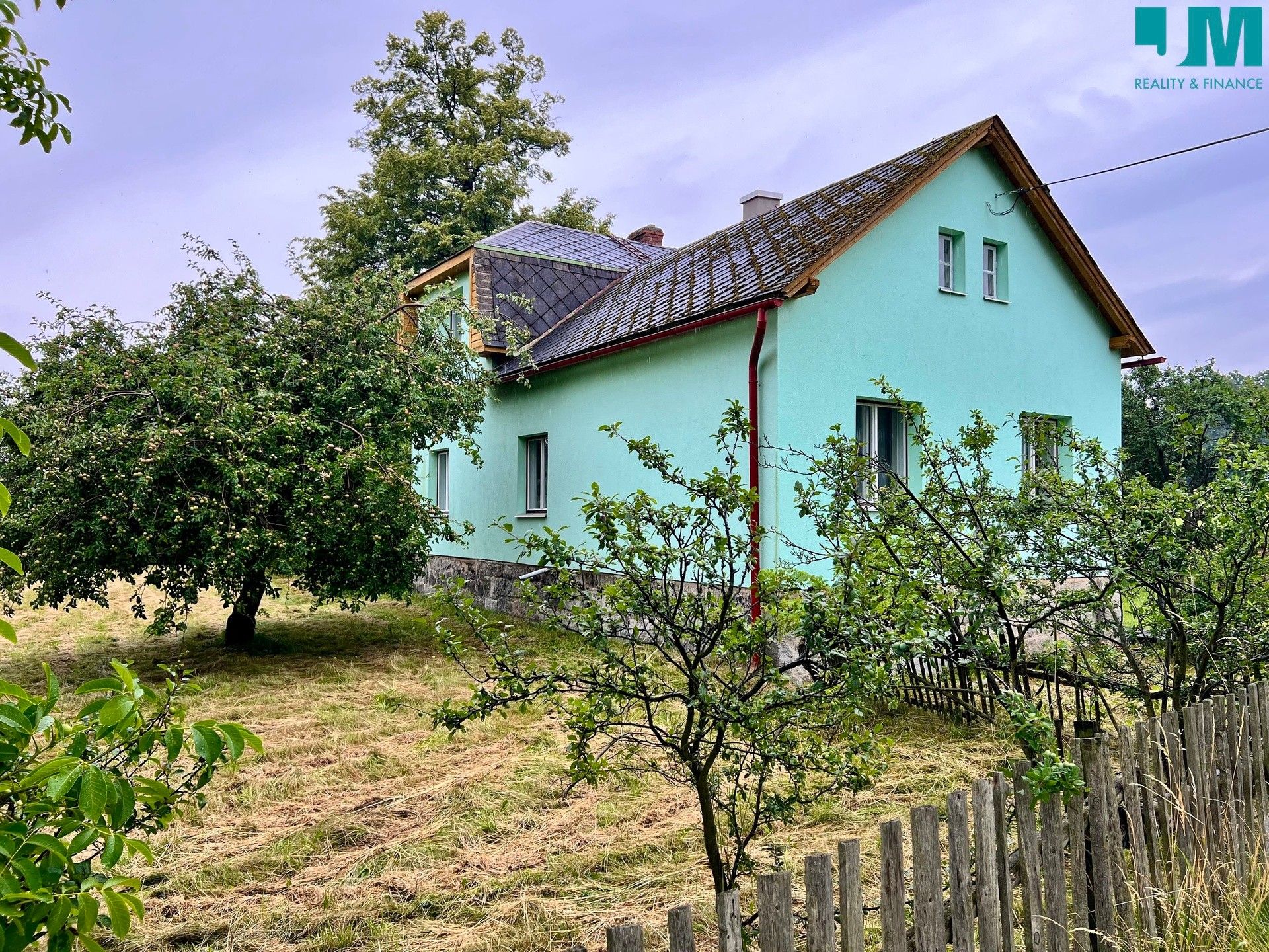 Prodej chalupa - Vápenná, 150 m²