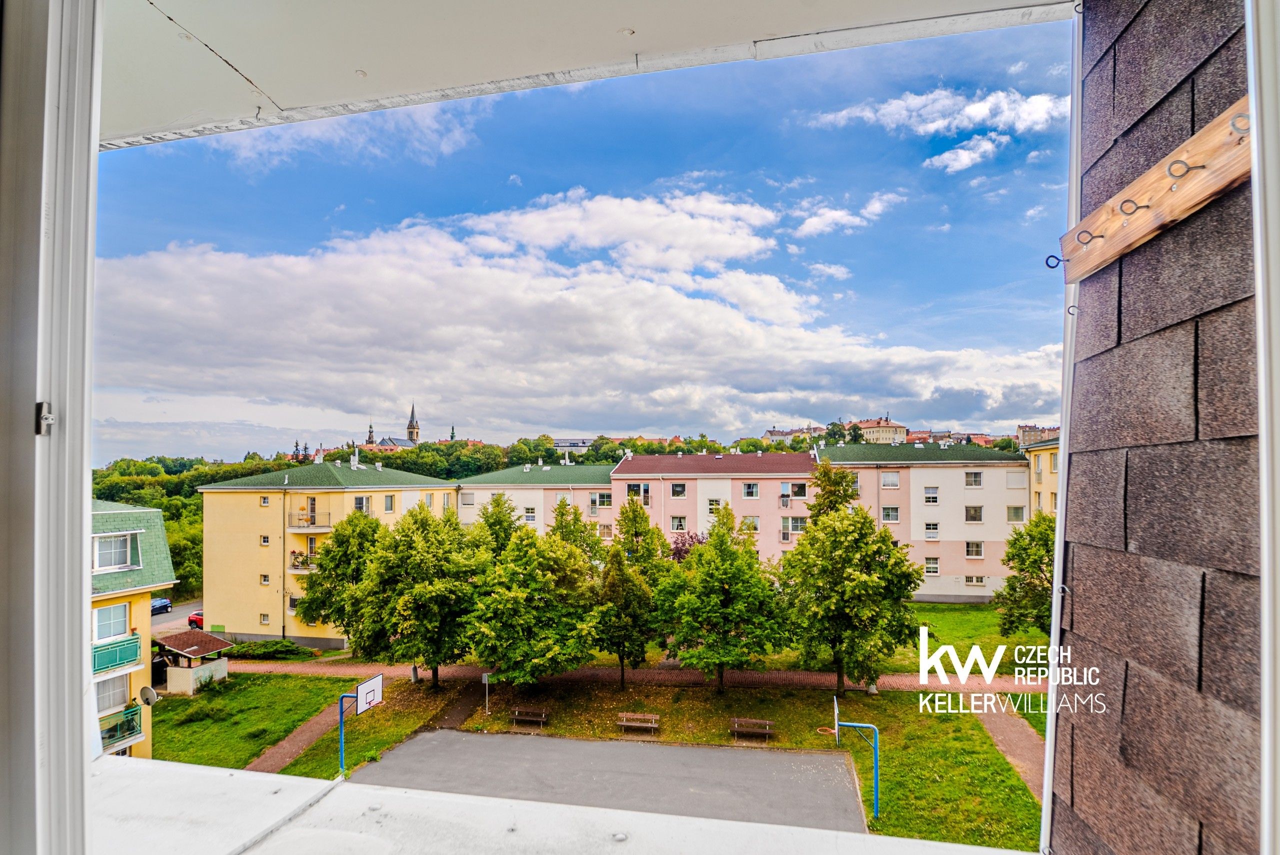 Prodej byt 2+kk - Vojtěcha Lanny 3282, Kladno, 51 m² - 5
