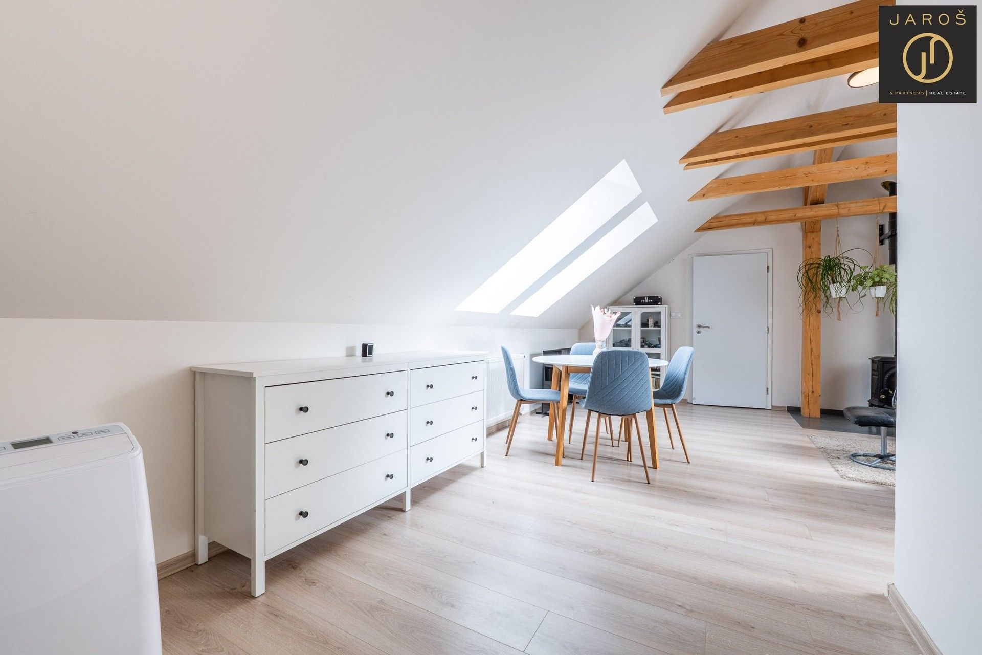 Prodej rodinný dům - Hředle, 203 m² - 5