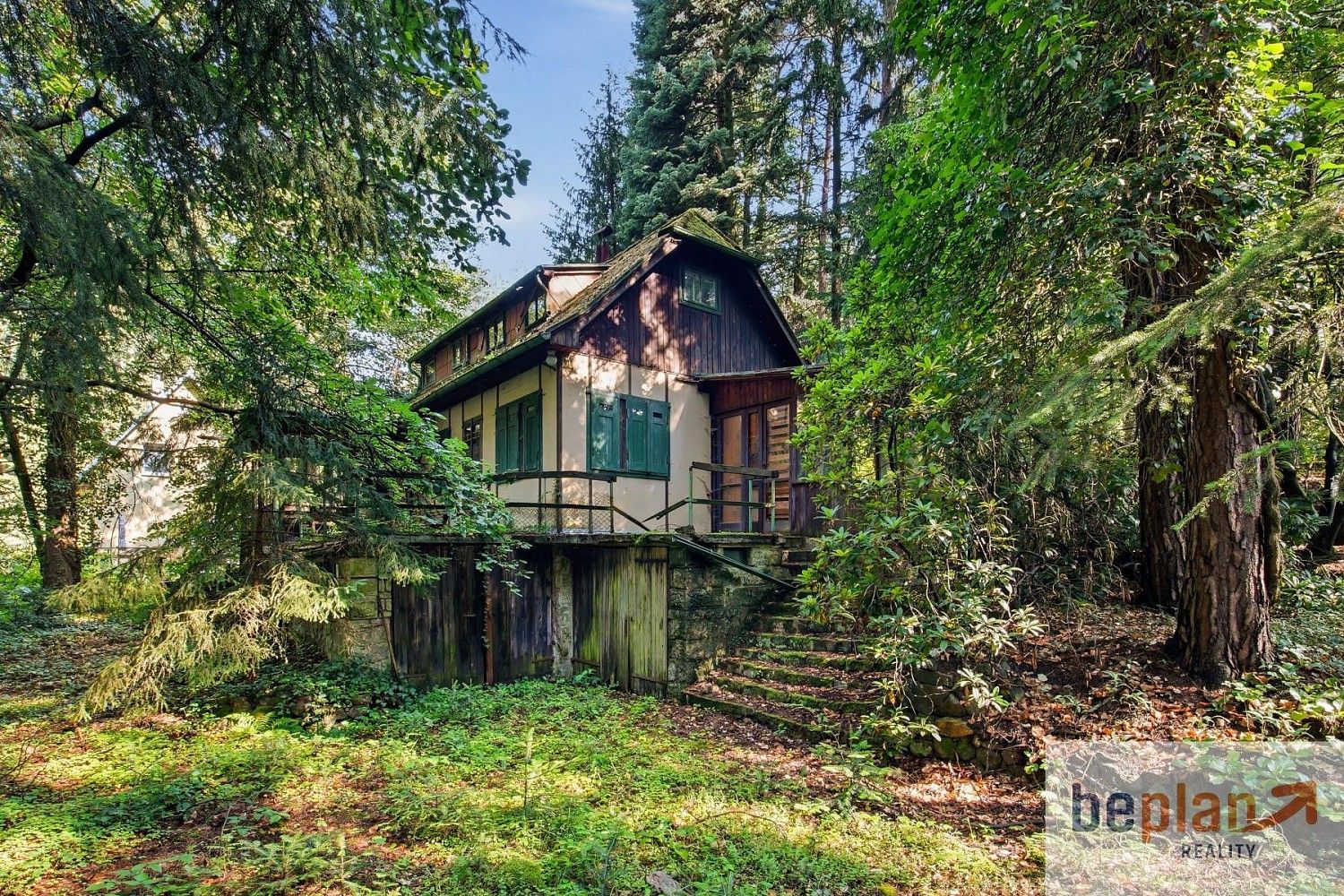 Pozemek pro bydlení, 1 435 m²