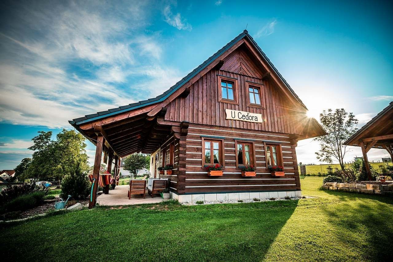 Chaty, Velké Petrovice, Královéhradecký kraj