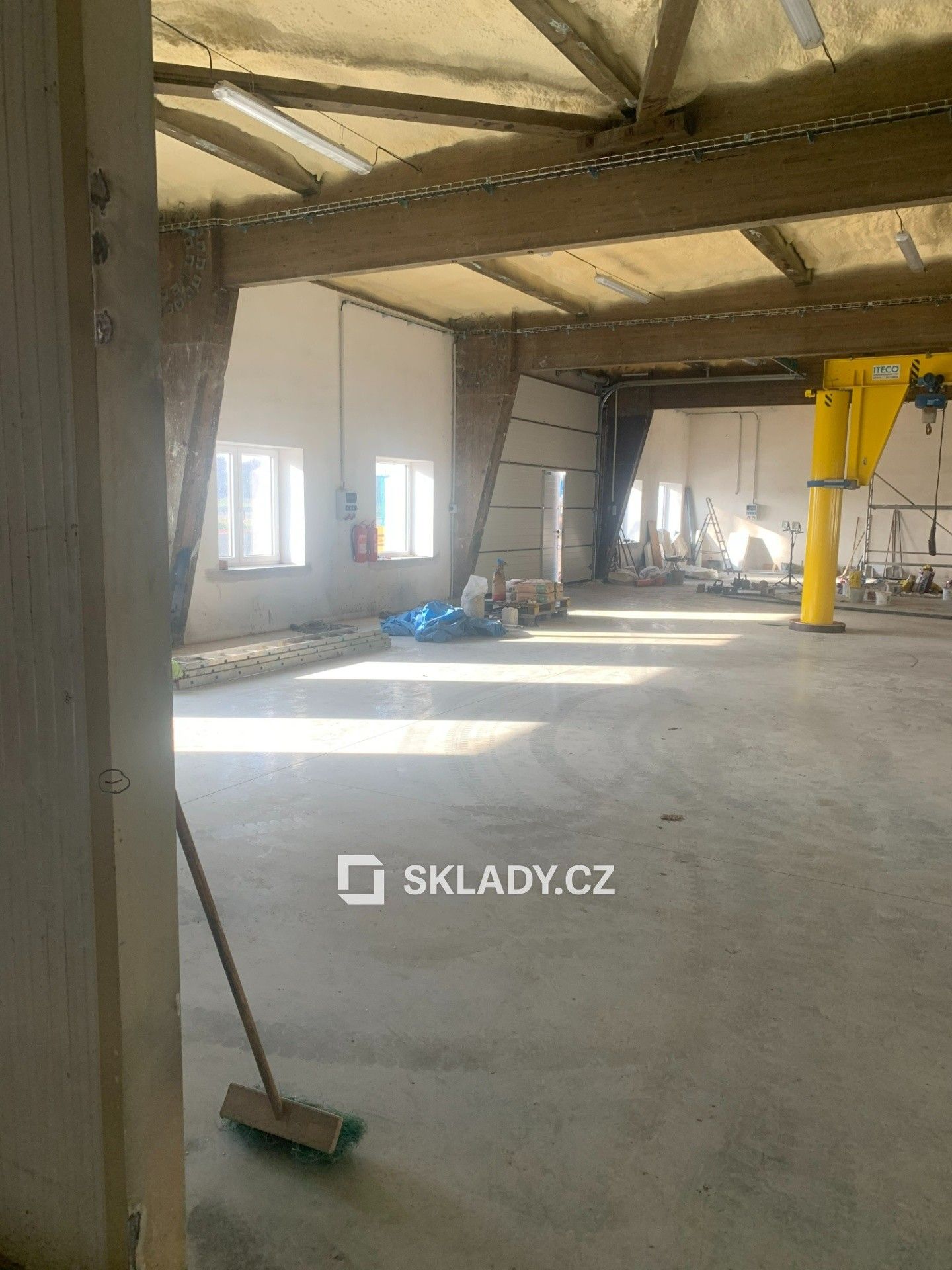 Sklad · 1 400 m² · Děčany Solany - 3