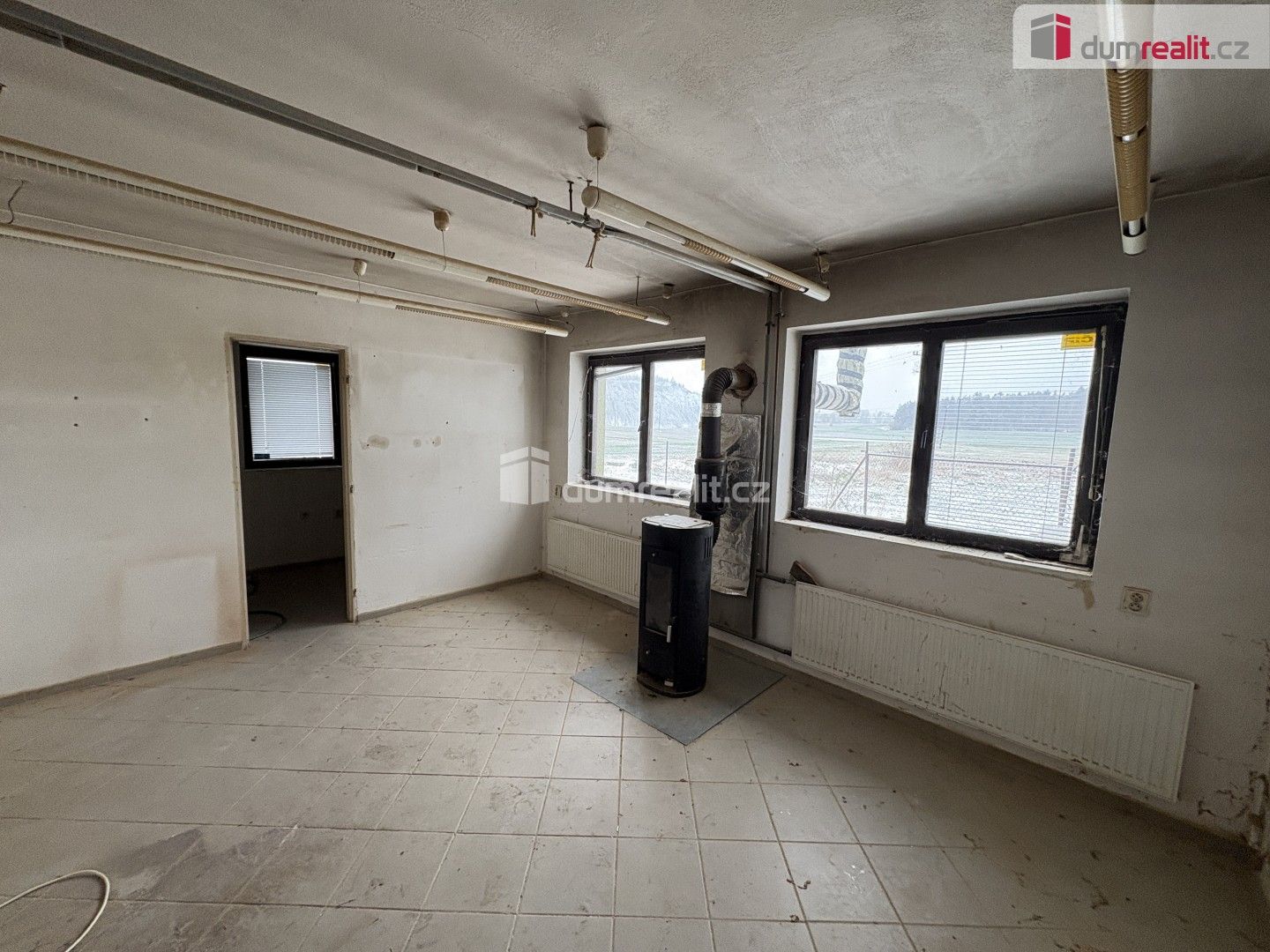 Výrobní prostory · 260 m² · Lešetice - 3