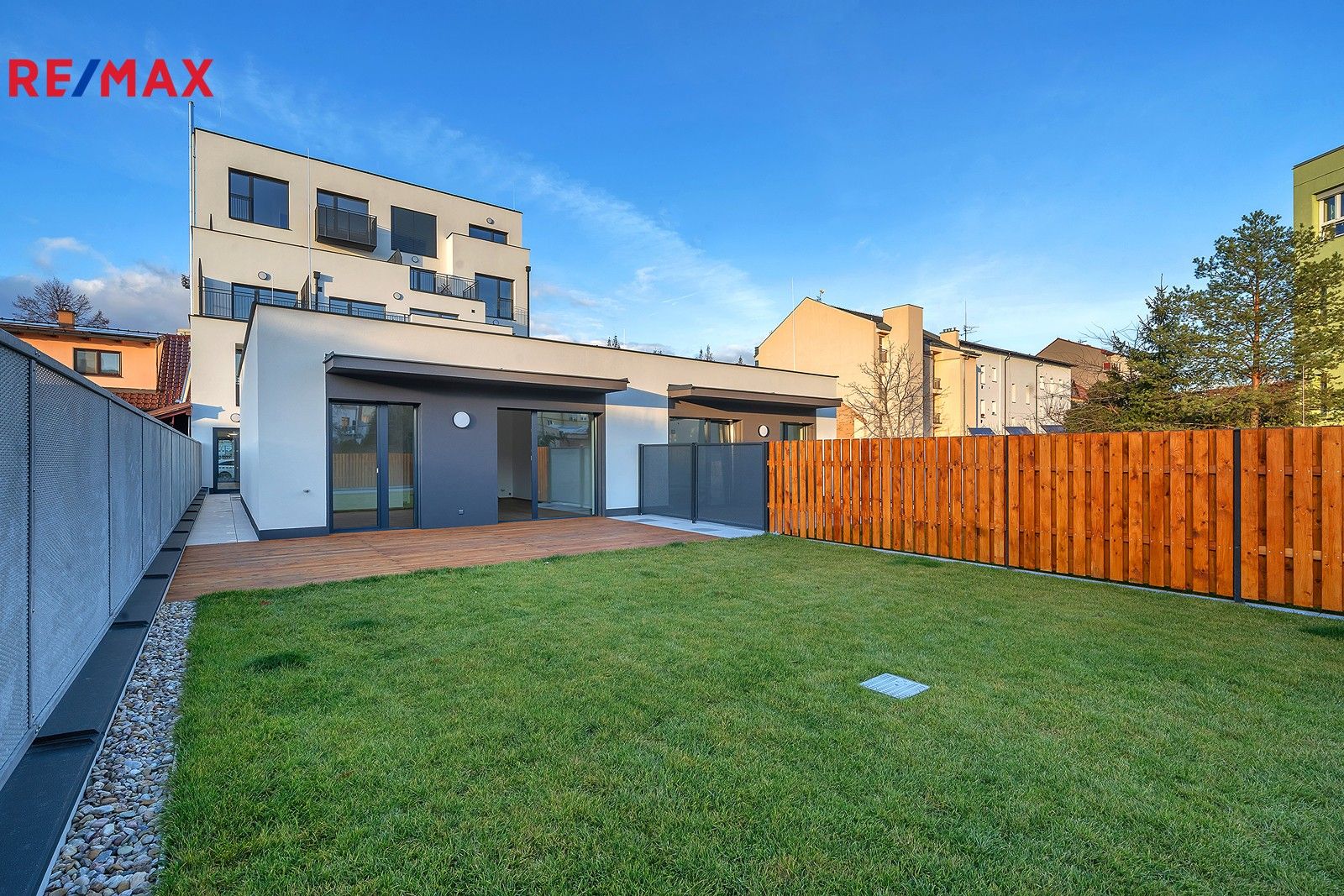 Prodej byt 2+kk - Gočárova třída, Hradec Králové, 203 m²