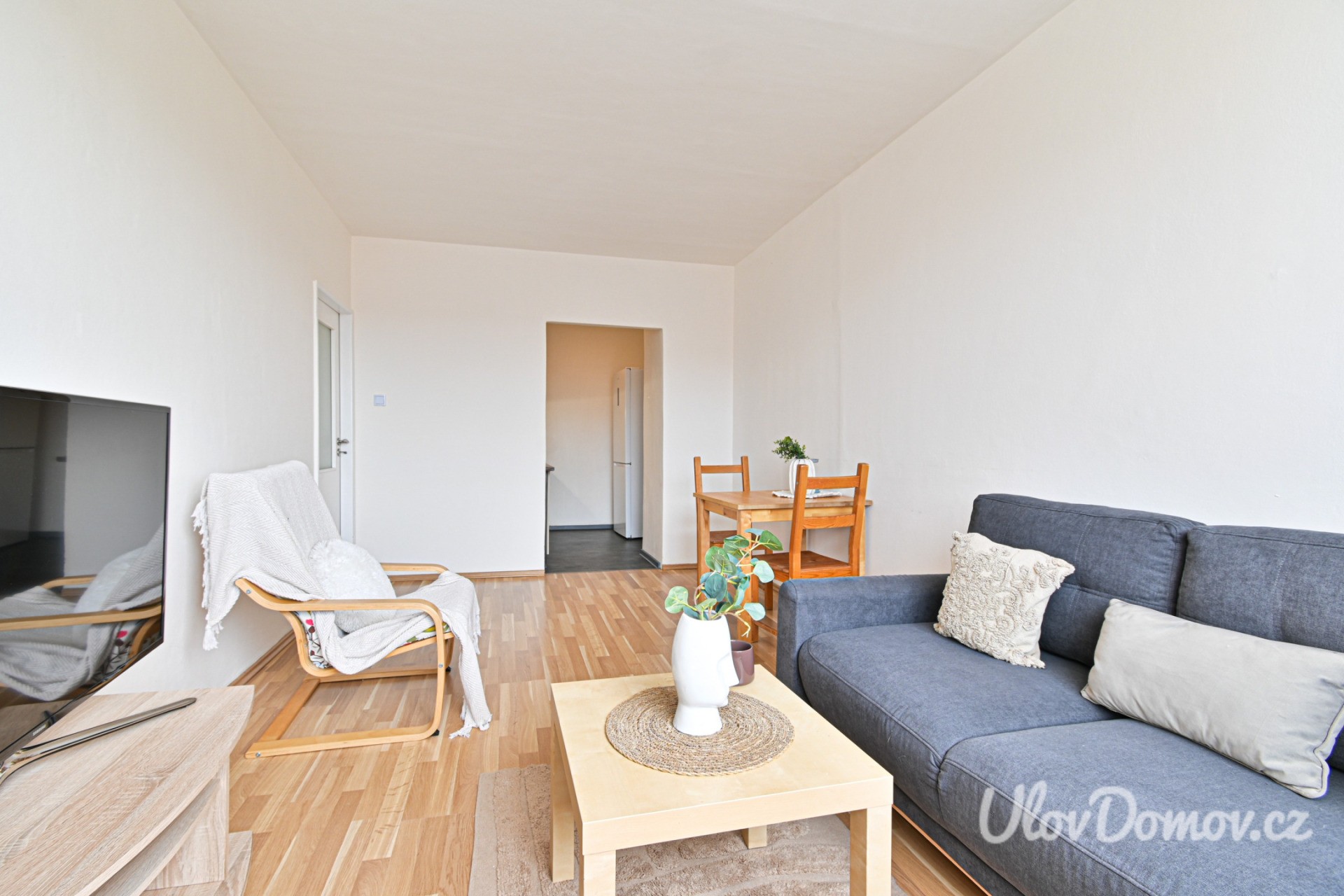 Byt 2+kk · 43 m² · Michnova, Praha - 3