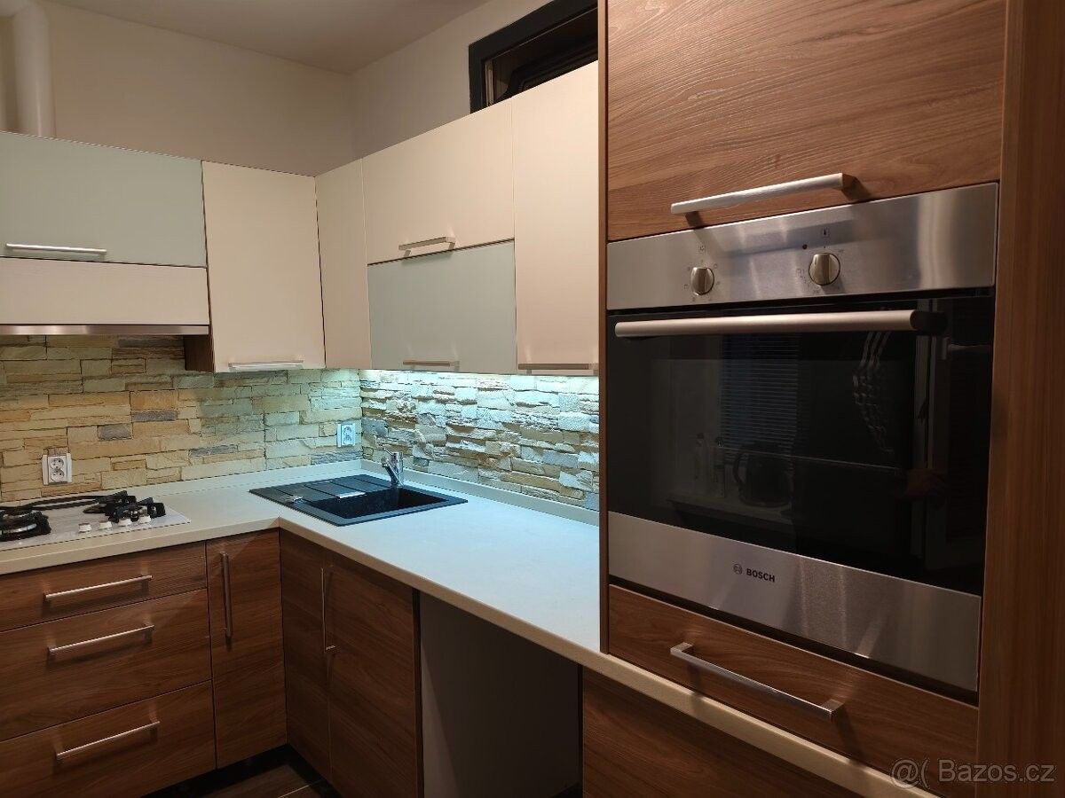 Pronájem byt - Jihlava, 586 01