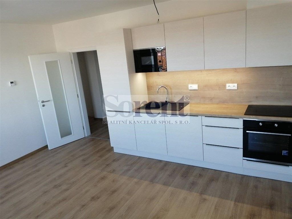 3+kk, Fr. Škroupa, České Budějovice, 66 m²