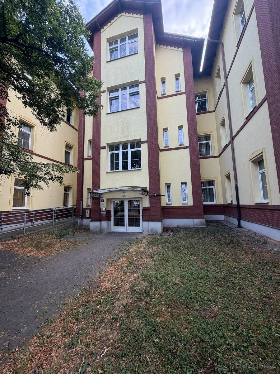 Byty, Hodonín, 695 01 - 2