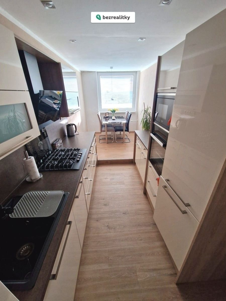 Byt 3+1 · 90 m² · Sportovní 3206, Mělník - 4