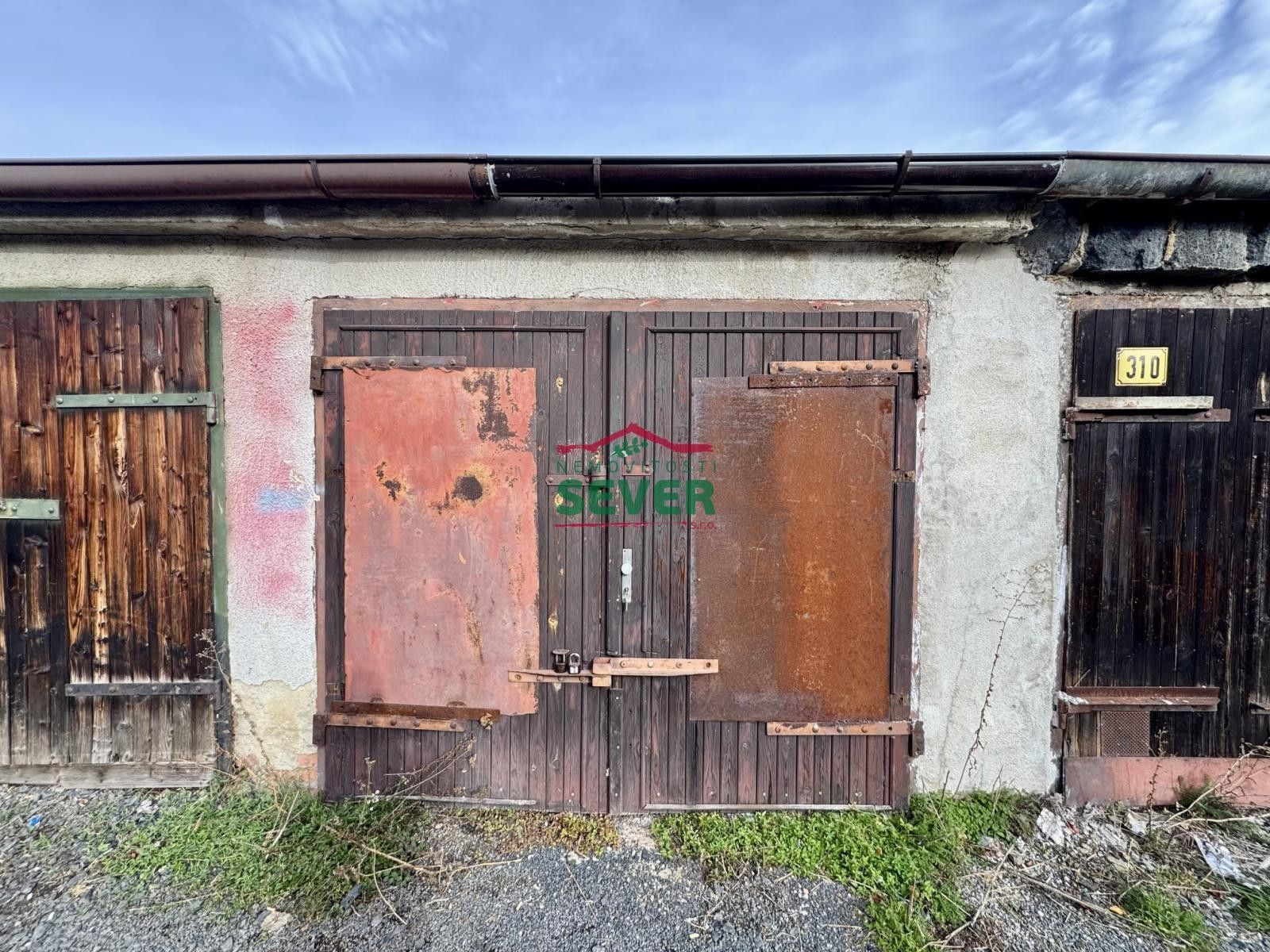 Garáže, Chanov, Obrnice, 19 m² - 2