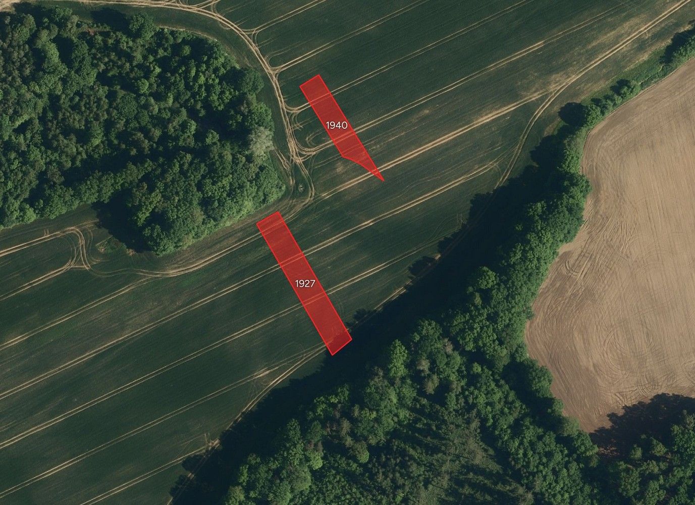 Zemědělský pozemek, 2 165 m²