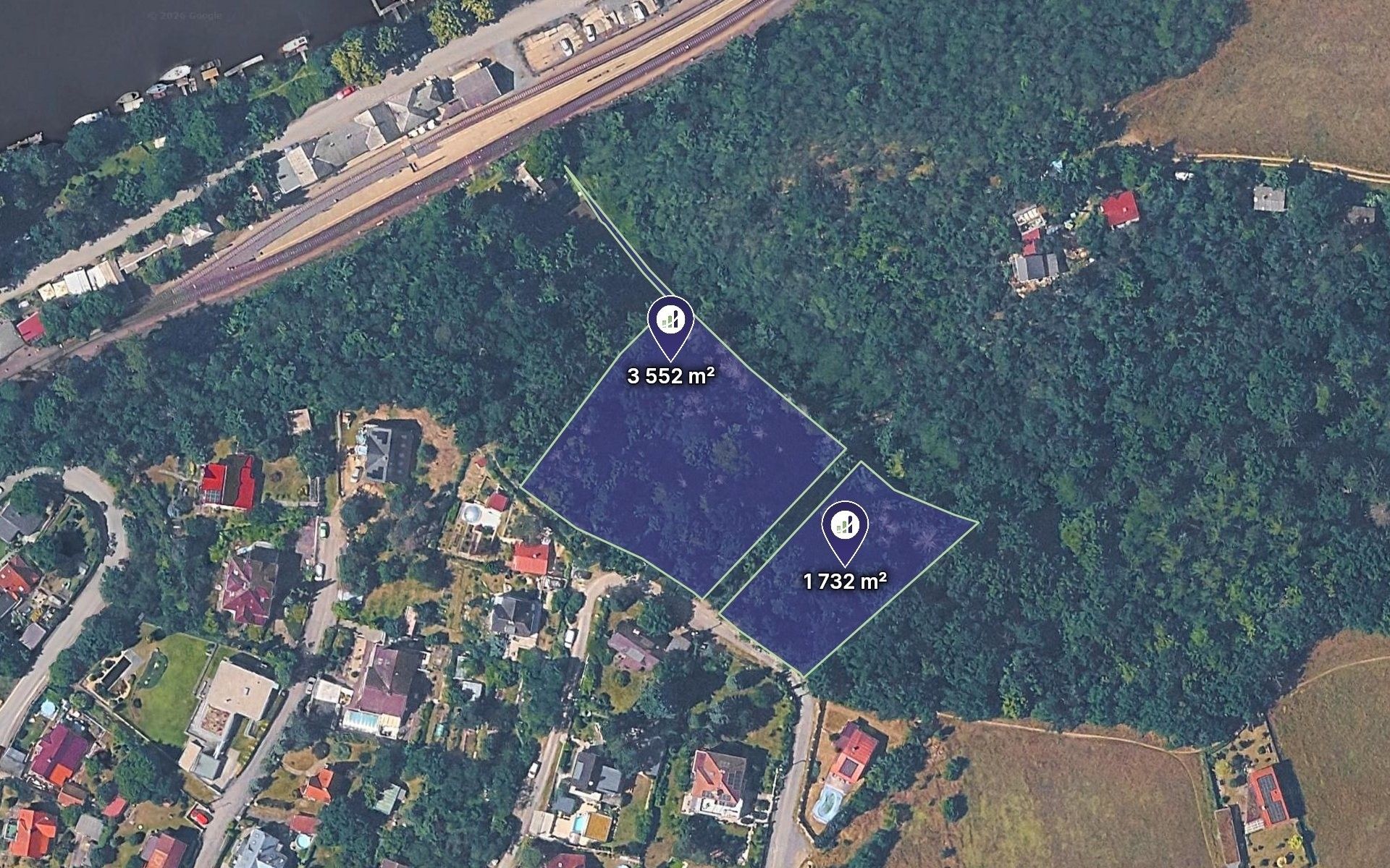 Les, 5 284 m²