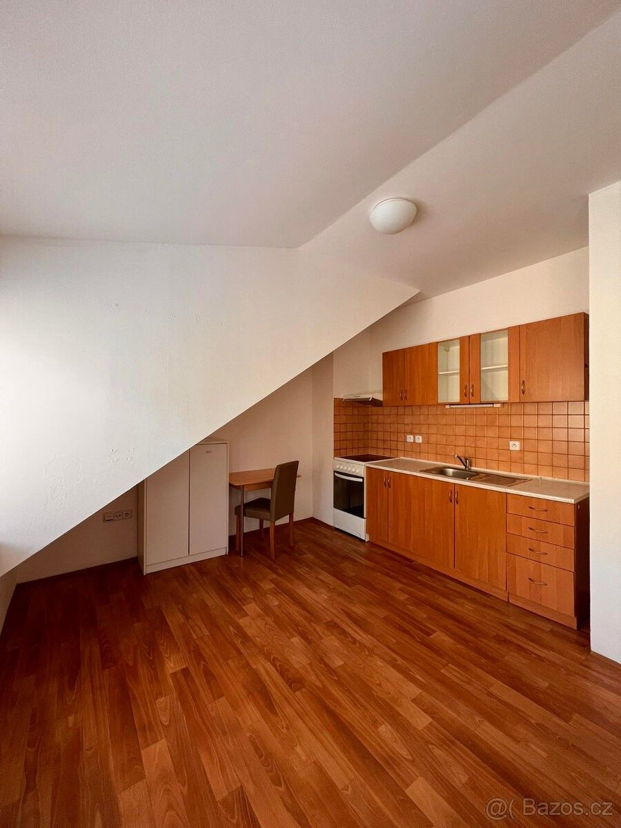 Byty, České Budějovice, 370 01