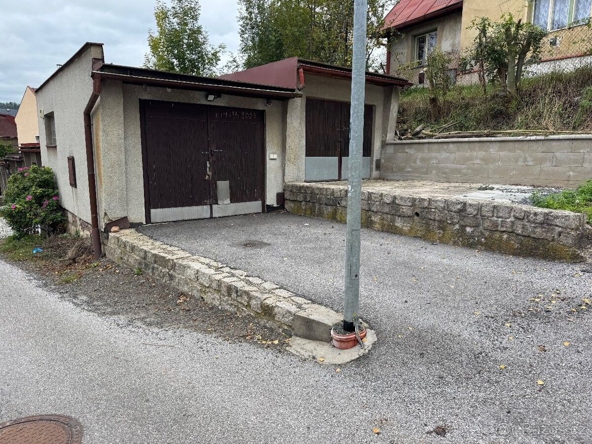 Garáže, Semily, 513 01