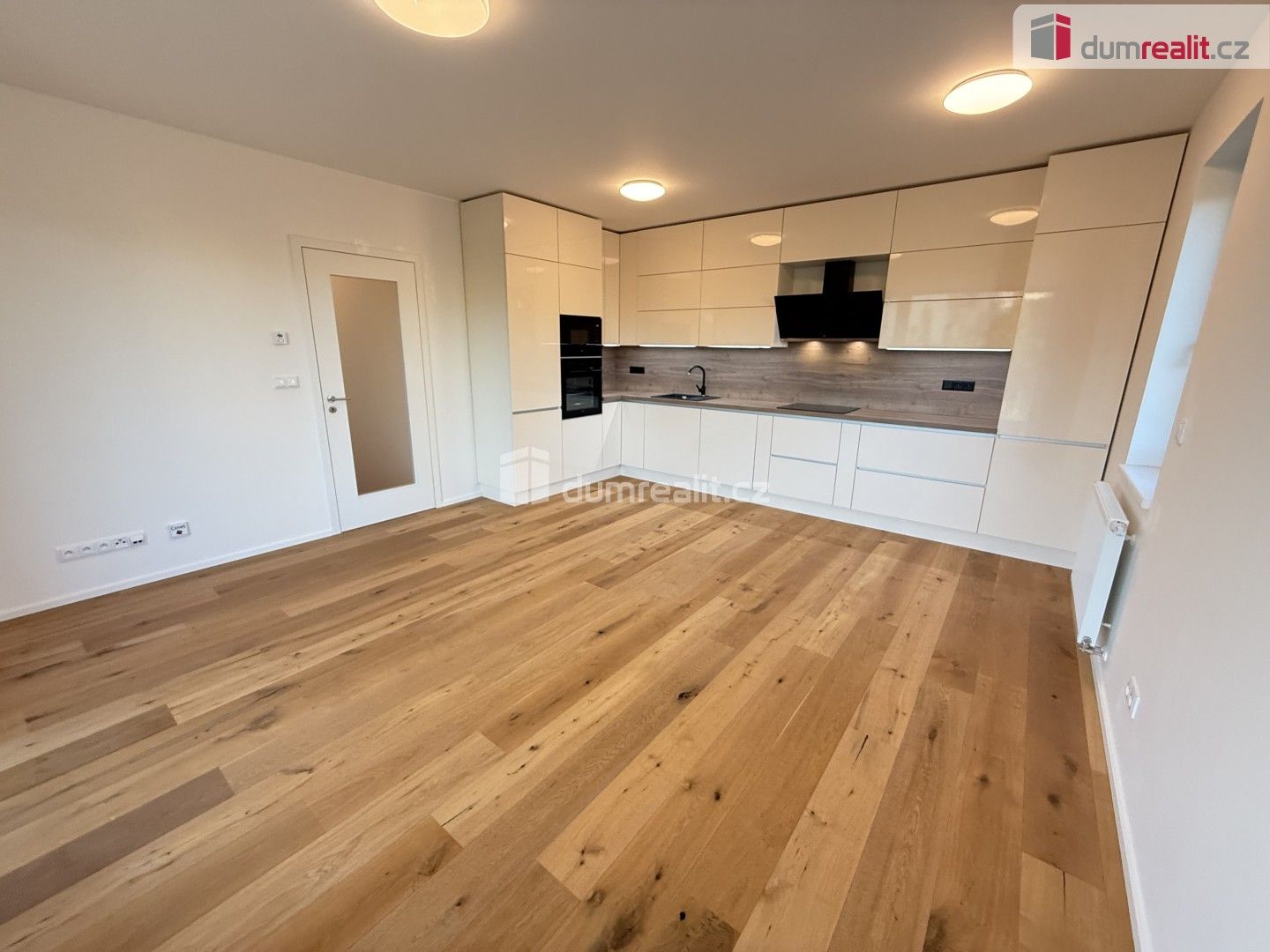 2+kk, Strážovická,Praha-Zličín, 61 m² - 2