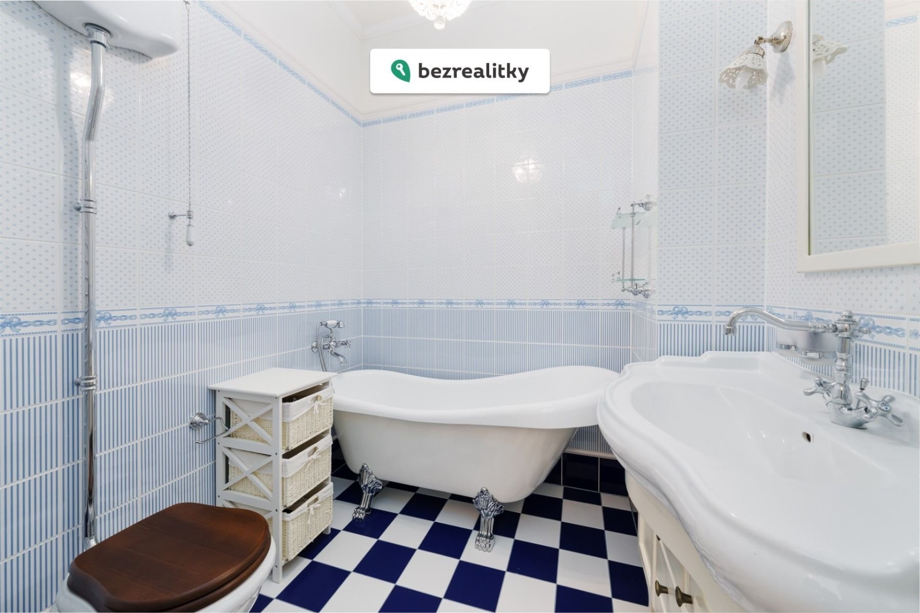 Byt 3+1 · 89 m² · Vítězná 1054, Karlovy Vary - 4
